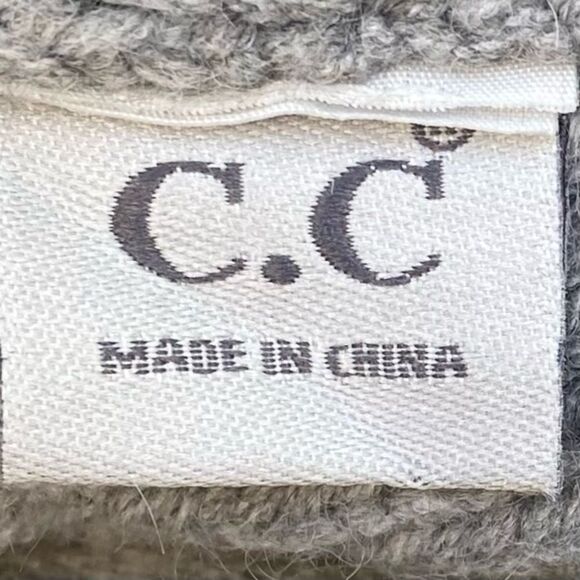 NWT New C.C. Grey Fuzzy Beanie/Hat w/Laser Engraved Non-Branded Chanel Patch OS - Picture 9 of 9